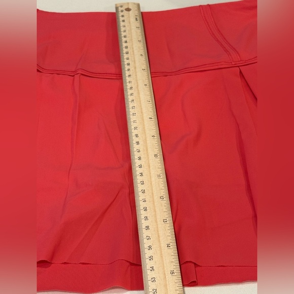 Lululemon Lost in Pace size 8 - Picture 7 of 7